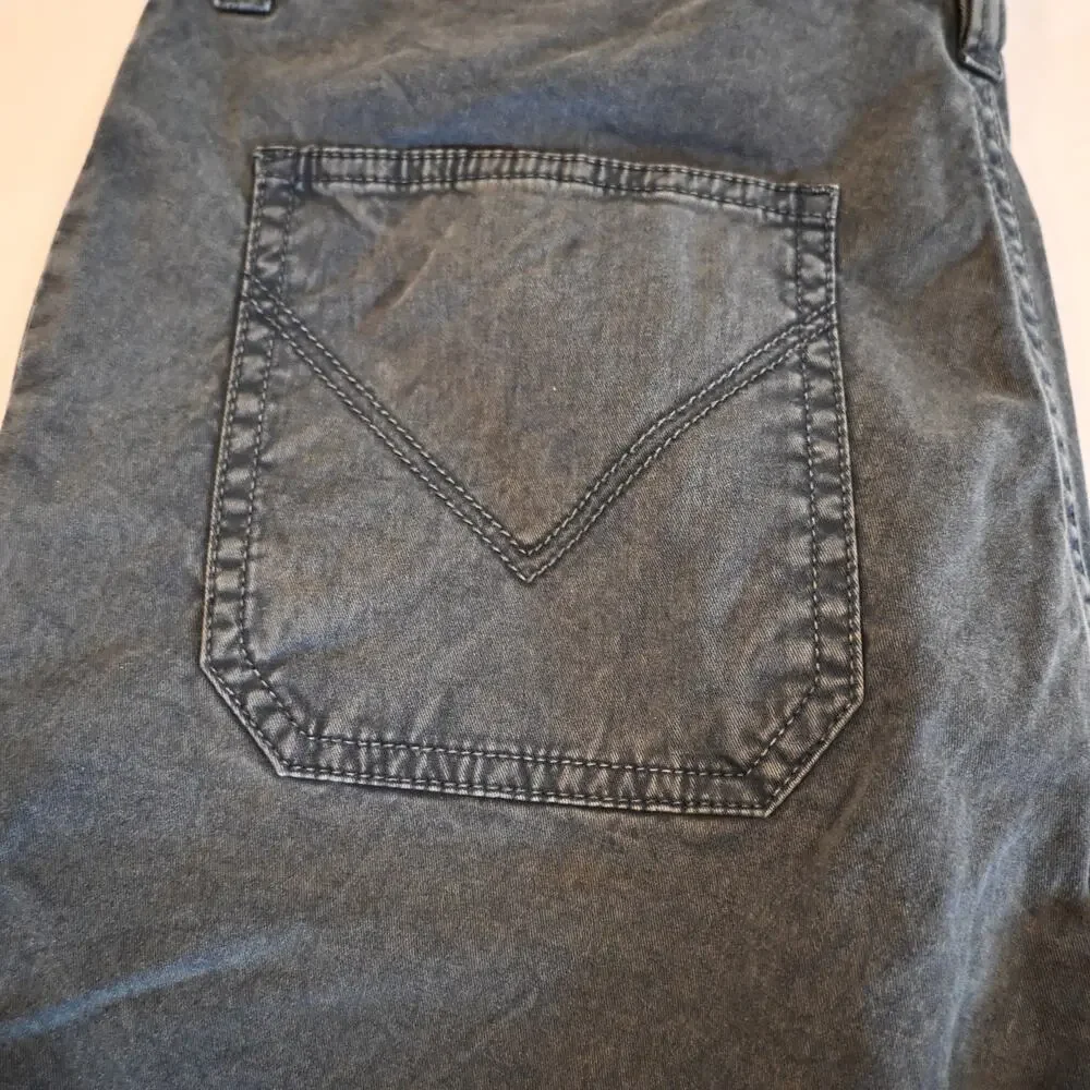 NWT: John Varvatos Lake Blue Shorts in a 30- $168 retail